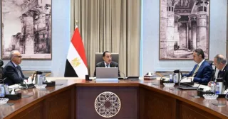 مدبولي يستعرض تحديات الأمن الغذائي والمائي
