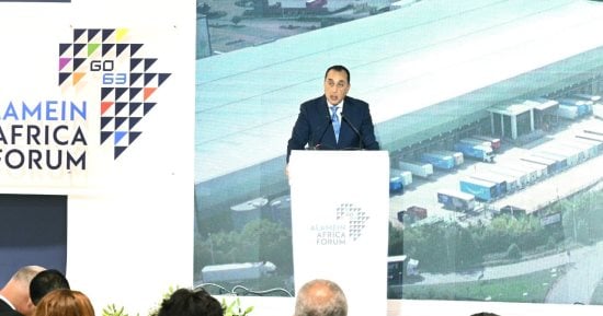 الرئيس يشارك في مناقشة ممرات التنمية والمسارات اللوجستية