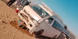 إصابة 10 أشخاص فى انقلاب ميكروباص شمال البحر الأحمر