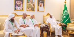 وزير الشؤون الإسلامية يستقبل شخصيات إسلامية من فرنسا وبريطانيا