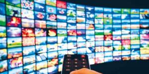 في غياب هيكل تعديلي .. التلفزات الخاصة إثارة وانحرافات بالجملة