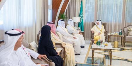 أمير الشرقية يستقبل رئيس جامعة حفر الباطن وقيادات الجامعة