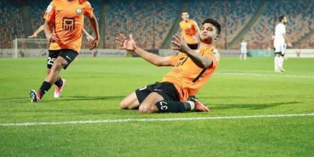 أسامة فيصل يقود هجوم البنك الأهلي أمام الزمالك في الدوري