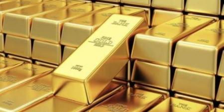 الذهب يرتفع مدعومًا بتراجع الدولار