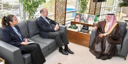 الربيعة يبحث مع السفير الإسباني الشؤون الإنسانية والإغاثية