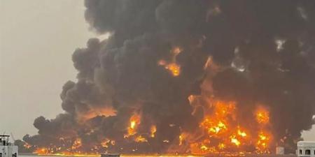 مطار صنعاء الدولي يتعرض لقصف إسرائيلي عنيف