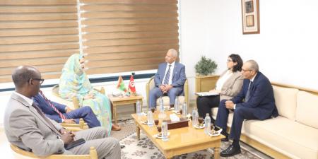 وزيرة التجارة الموريتانية تؤكد أهمية دعم التبادل التجاري والاستفادة من الخبرات التونسية في مجال تنمية الصادرات