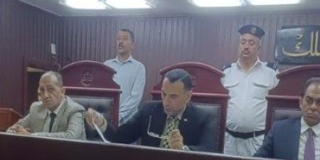 المشدد 15 عاما لصاحب محل حجز زوجته وأصابها بعاهة مستديمة