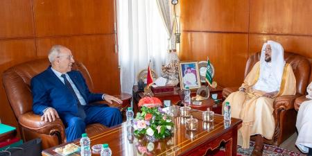 وزير الشؤون الإسلامية يلتقي نظيره المغربي السيد أحمد التوفيق في الرباط