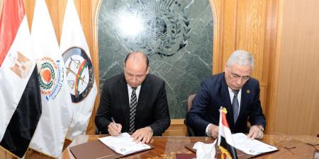 النائب العام ورئيس جامعة المنصورةيوقعان بروتوكول تعاون في التعليم