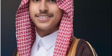 الظفيري يحصل على الدبلوم