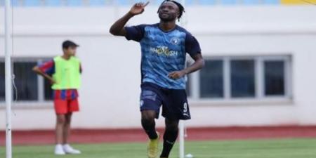 ماييلي يقود هجوم بيراميدز امام البنك الأهلي في الدوري