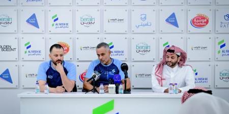 الفريق الفتحاوي يرفع درجة الجاهزية.. و"قوميز": مباراة الوحدة موسمٌ كامل في 90 دقيقة