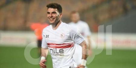 كواليس ظهور زيزو داخل الزمالك قبل جلسة التحقيق.. «يضحك مع العمال»