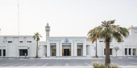 الانتهاء من تطوير واجهات مبنى بلدية الظهران بطراز الساحل الشرقي