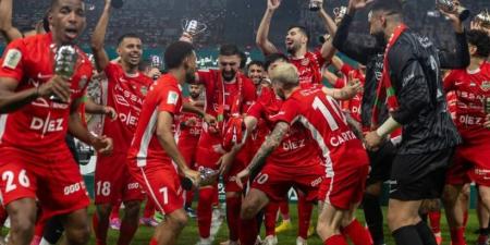 شباب الأهلي يعيش فرحة استثنائية بكأس رئيس الدولة