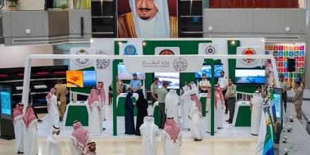 وزارة الدفاع تدشن أول برنامج وطني رائد للاستقطاب الجامعي المبكر