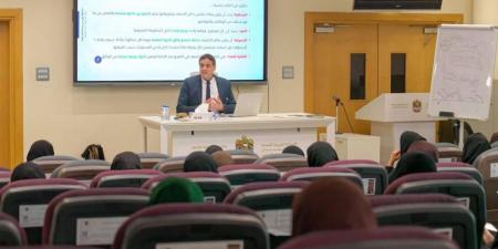 تعزيز كفاءة الموظفين في إدارة الوثائق بالشارقة