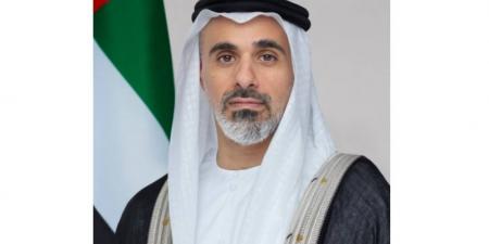 ولي عهد أبوظبي يصل الرياض وفي مقدمة مستقبليه نائب أمير المنطقة