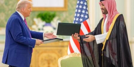 ولي العهد والرئيس الأمريكي يوقعان وثيقة الشراكة الاقتصادية الإستراتيجية