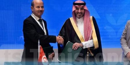 بلدية تونس تُطلق مشروع تخضير الأحياء بالشراكة مع المعهد العربي لإنماء المدن