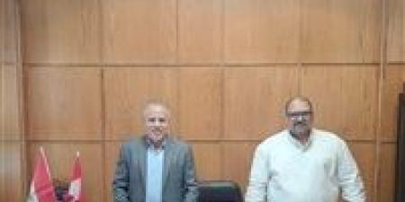 صناع التغيير في كلية التربية جامعة دمنهور وكلاء يرسمون طريق المستقبل نحو رؤية تطويرية وتحديات المرحلة.