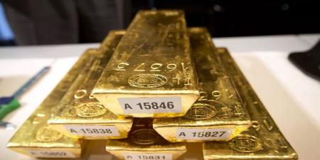 الذهب يتكبد خسارة أسبوعية تتجاوز 4.5% مع انحسار الاضطرابات التجارية