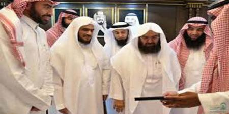 تدشين خدمة الزائرين وضيوف الرحمن بالذكاء الاصطناعي