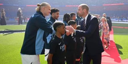 لماذا ظهر الأمير ويليام «كئيباً» في نهائي كأس الاتحاد بين مانشستر سيتي وكريستال بالاس؟