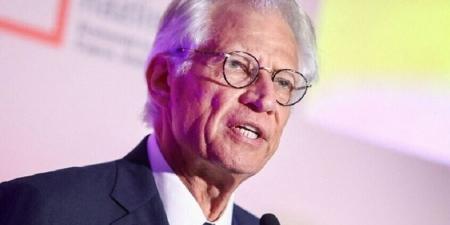 رئيس حكومة فرنسي أسبق يدعو الدول الغربية إلى عزل "إسرائيل"