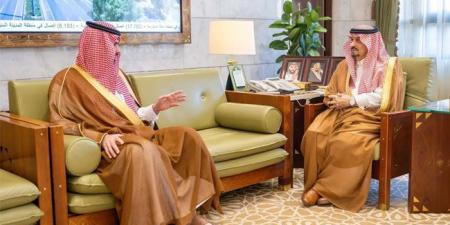 أمير الرياض يطلع على الأعمال الميدانية والرقابية ل" الأمانة"