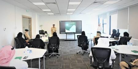 شرطة دبي تُنظم دورة حول «جريمة الاتجار بالبشر»