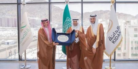 وزير الصحة يُكرّم الهيئة الملكية لمكة لإنجاز مشروع مستشفى طوارئ في مشعر منى خلال 30 يومًا