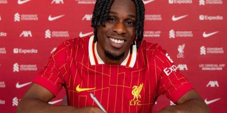 ليفربول يتعاقد مع فريمبونج من ليفركوزن