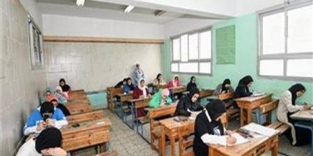 تأجيل امتحانات الشهادة الإعدادية 2025 بالإسكندرية لمدة ساعة بسبب ظروف الطقس