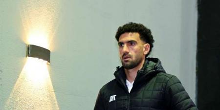 بالأسماء.. جون إدوارد يطيح بـ8 لاعبين خارج الزمالك بمقابل 150 مليون
