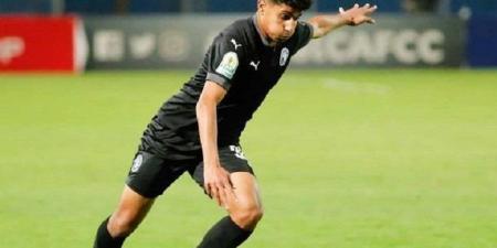 بيراميدز يكشف مفاجأة بشأن رحيل إبراهيم عادل