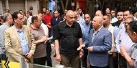 اتخاذ  كافة التدابير والإجراءات الخاصة باستقبال رحلات عودة الركاب من كافة أنحاء الجمهورية بالتزامن  مع انتهاء اجازة عيد الأضحى المبارك بدءا من الغد