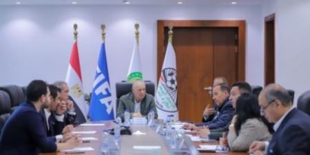 قررات مزلزلة لـ اتحاد الكرة بشأن قيد وانتقالات اللاعبين