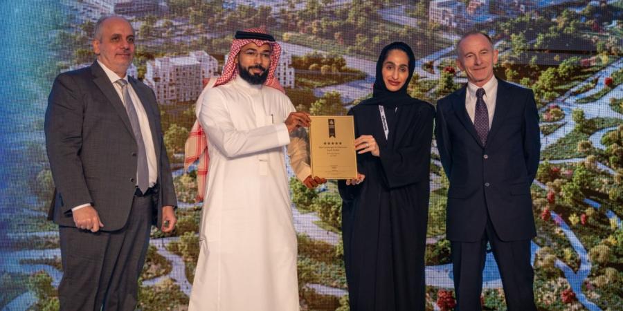 وجهة الفرسان تحصل على جائزة التميز المعماري في Arabian Property Awards