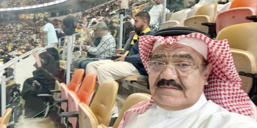 أبوعمارة ل«عكاظ»: الاتحاد «جاب» النصر واستحق الصدارة