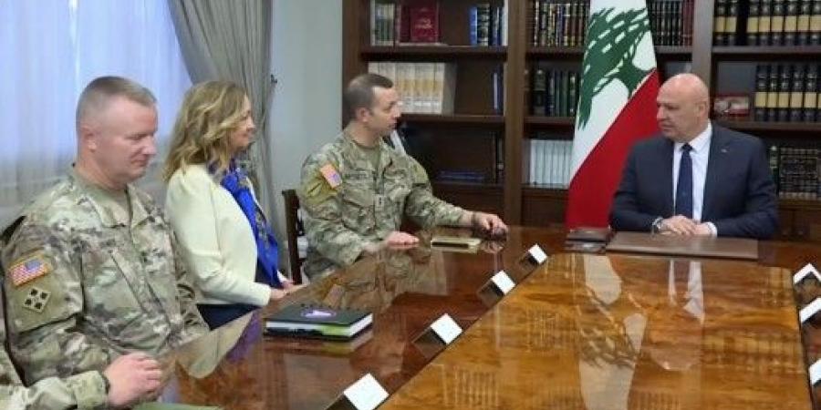 الرؤساء الثلاثة يطالبون رئيس لجنة مراقبة وقف إطلاق النار بكفّ عدوانية الاحتلال الإسرائيلي على لبنان