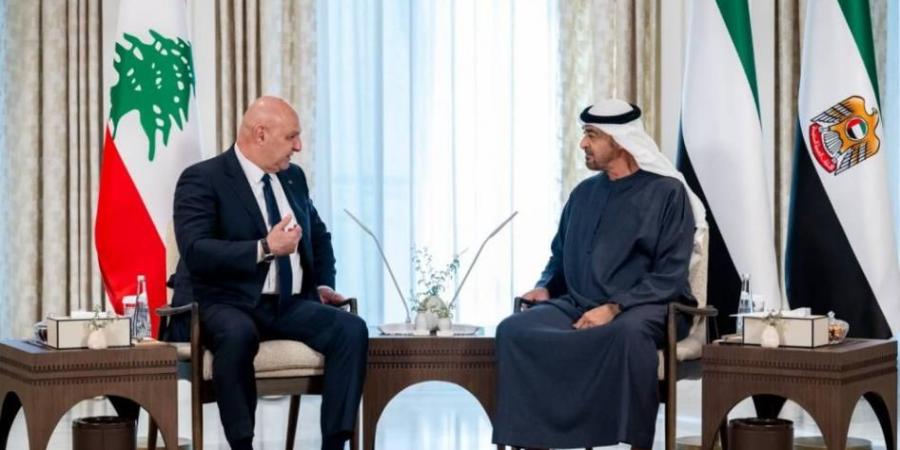محمد بن زايد: الإمارات حريصة على دعم أمن واستقرار لبنان