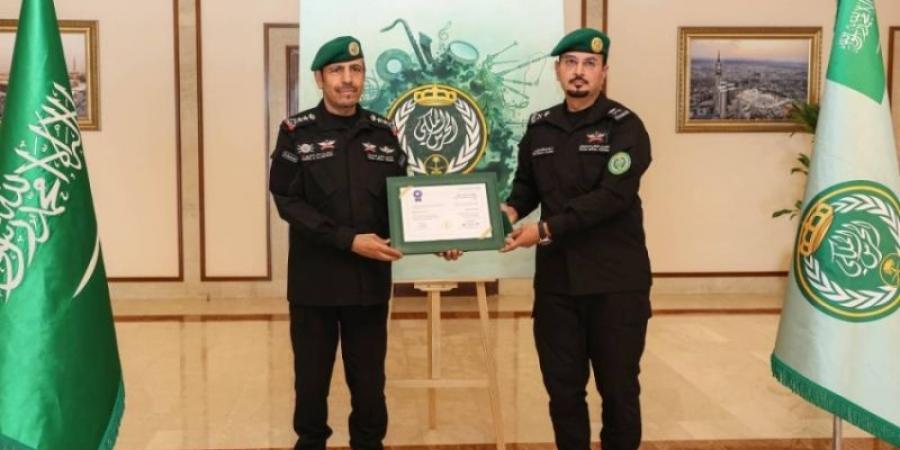 معهد الحرس الملكي يحصل على شهادة الاعتماد الأكاديمي العسكري الكامل