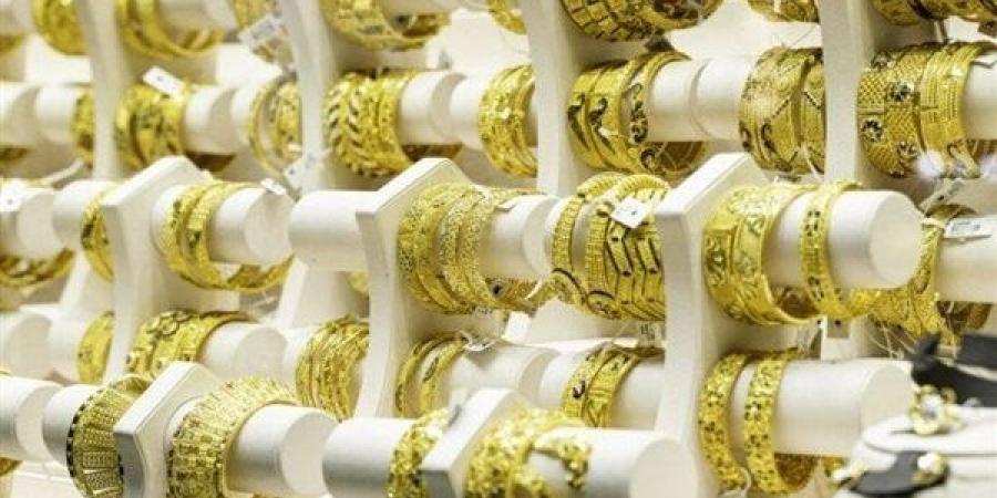 سعر الذهب اليوم السبت 3-5-2025 بمنتصف التعاملات بعد الارتفاع الأخير.. تحديث لحظي لعيارات 24 و21 و18