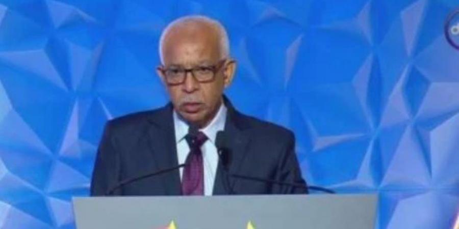رئيس اتحاد العمال: مصر تشهد طفرة تنموية غير مسبوقة فى عهد الرئيس السيسى