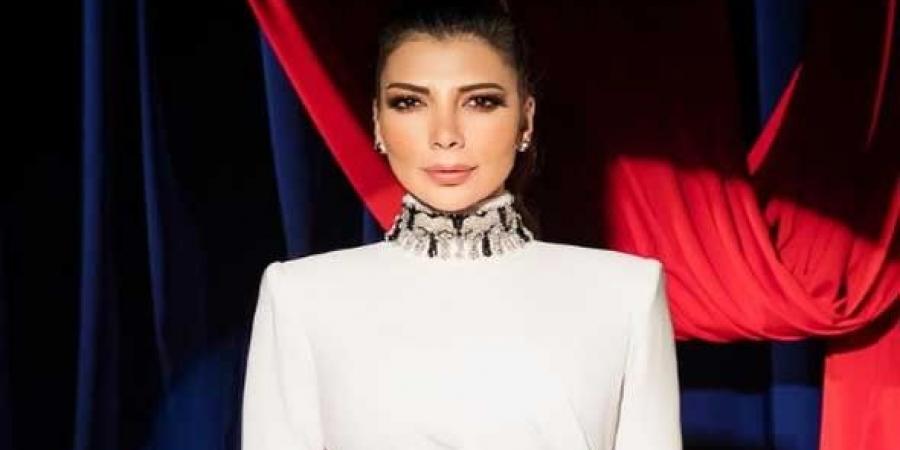 أصالة تكشف عن اسم ألبومها الجديد "ضريبة البعد" بعد تصويت الجمهور
