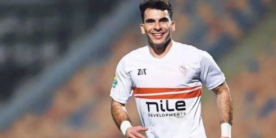 أول ظهور لزيزو داخل نادي الزمالك بعد الأزمة.. هل تقترب من الحل بدون عقوبات؟