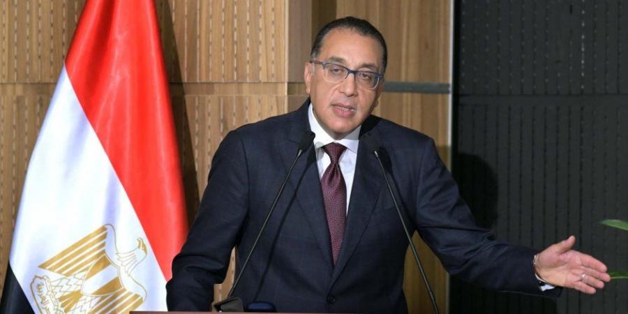 رئيس الوزراء: نعمل على تسهيل التسجيل العقاري للوحدات السكنية للمصريين والأجانب