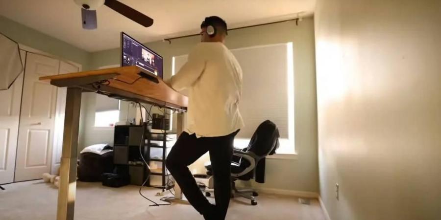 أمريكي يمتنع عن الجلوس 5 أيام